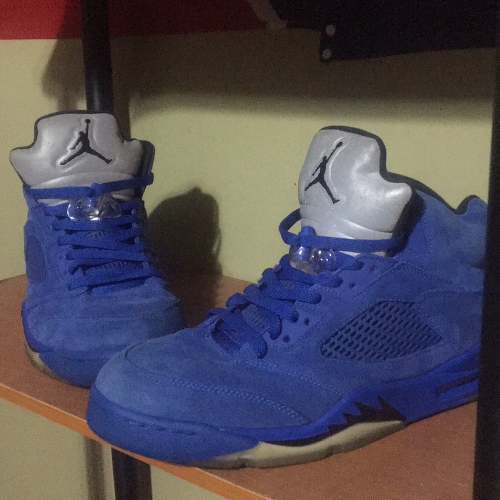 Retro 5 sued blue